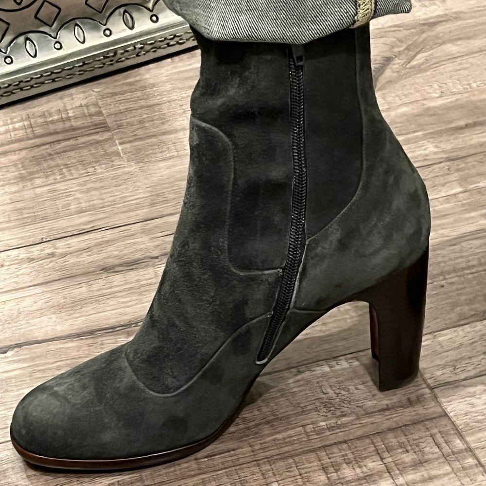 Chie Mihara Etiel Grey Suede ankle boots